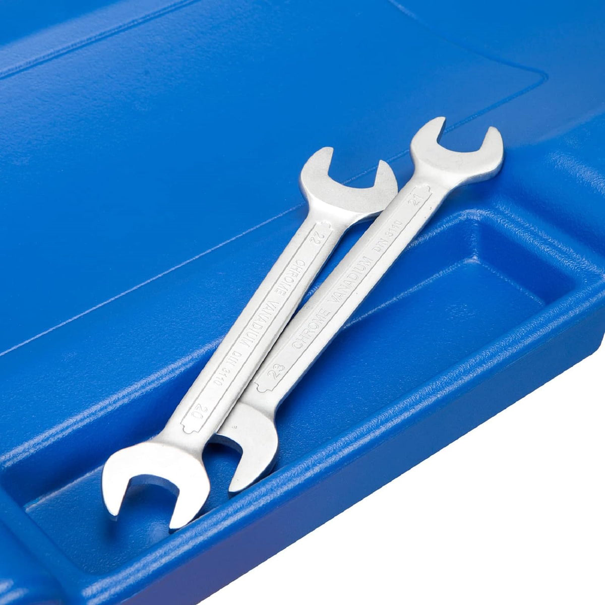 Blue Plastic Rolling Garage Creeper with Padded Headrest and 6 Casters B403