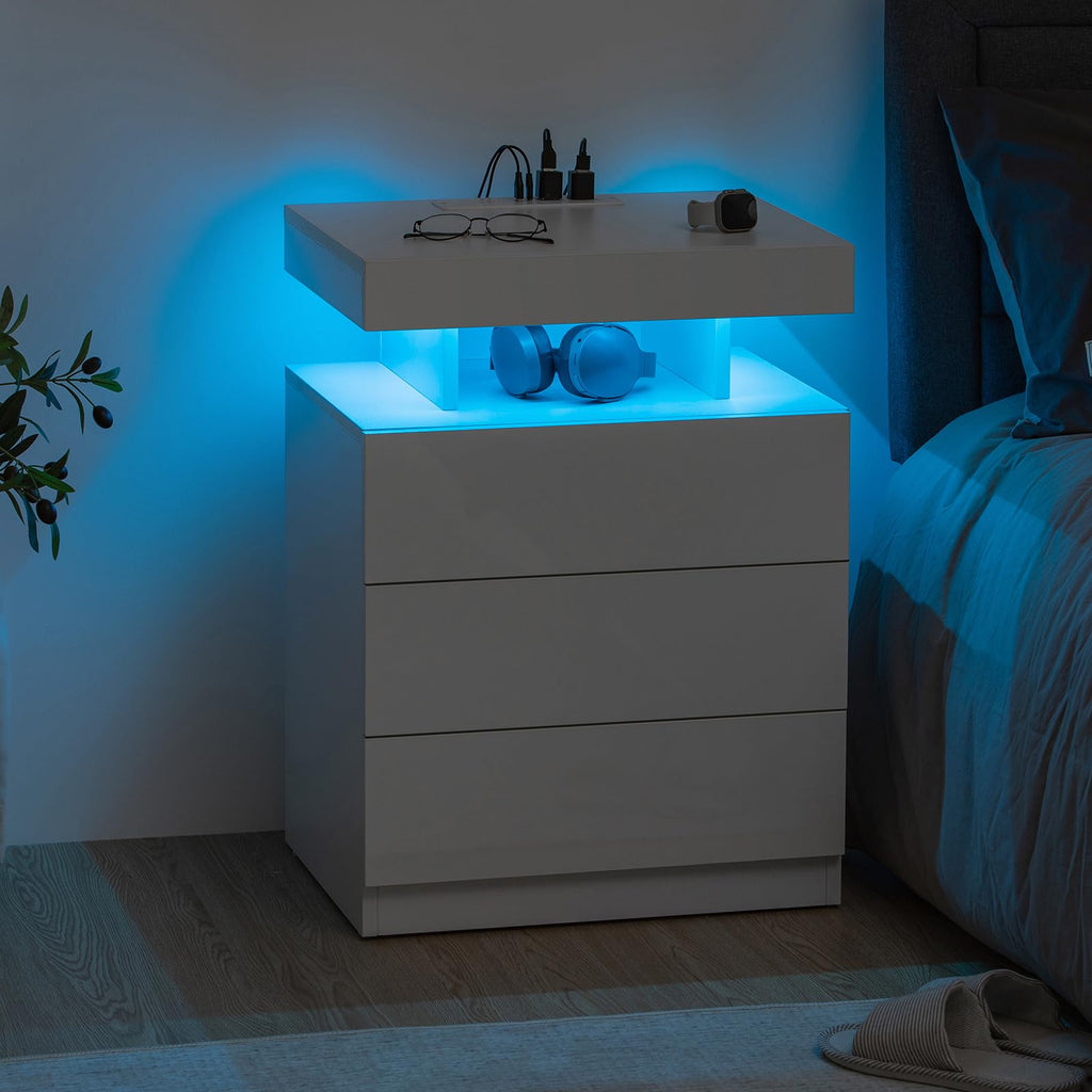 White 3 Drawer Nightstand with Wireless Charging Station G50165