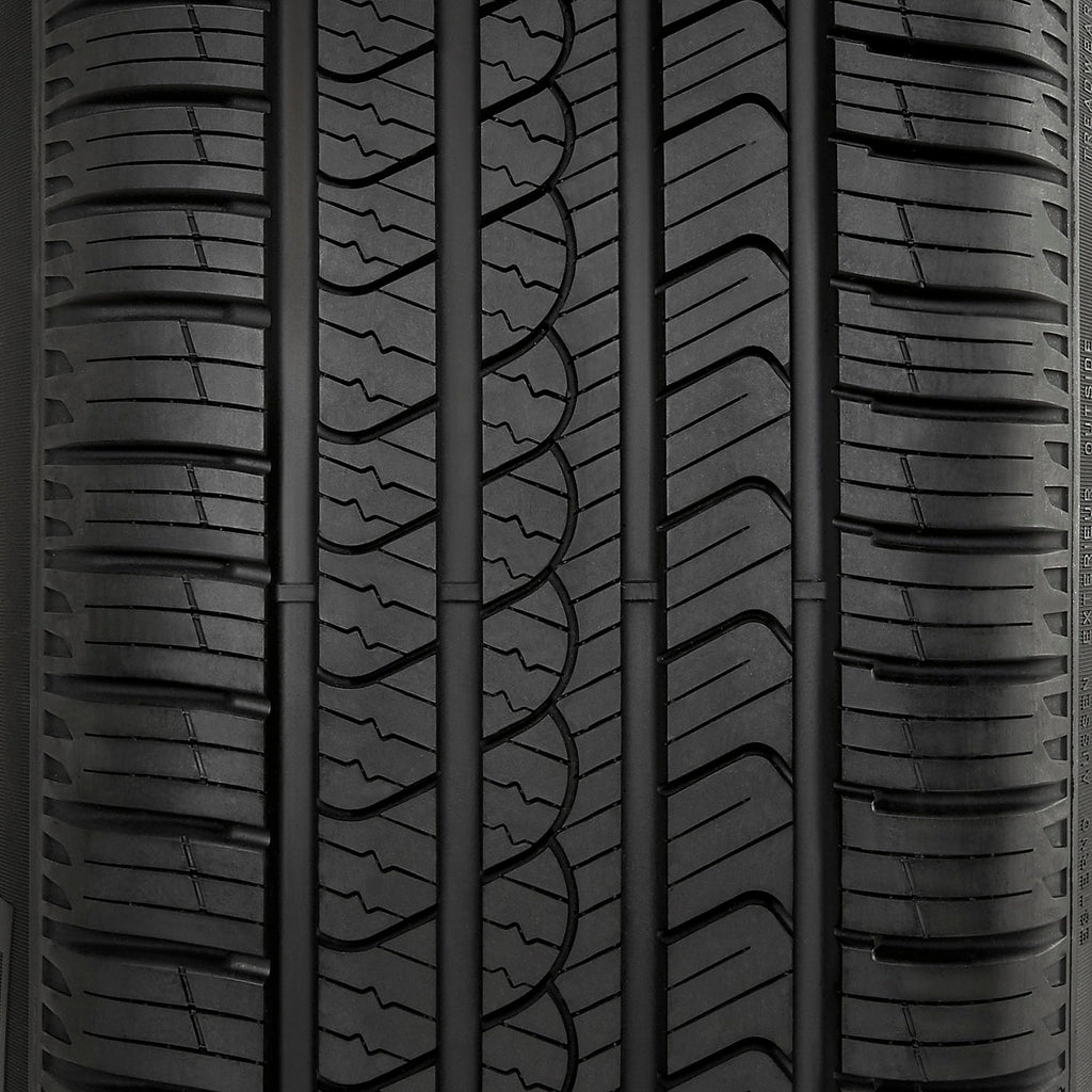 All Season SUV/Crossover Tire Y364